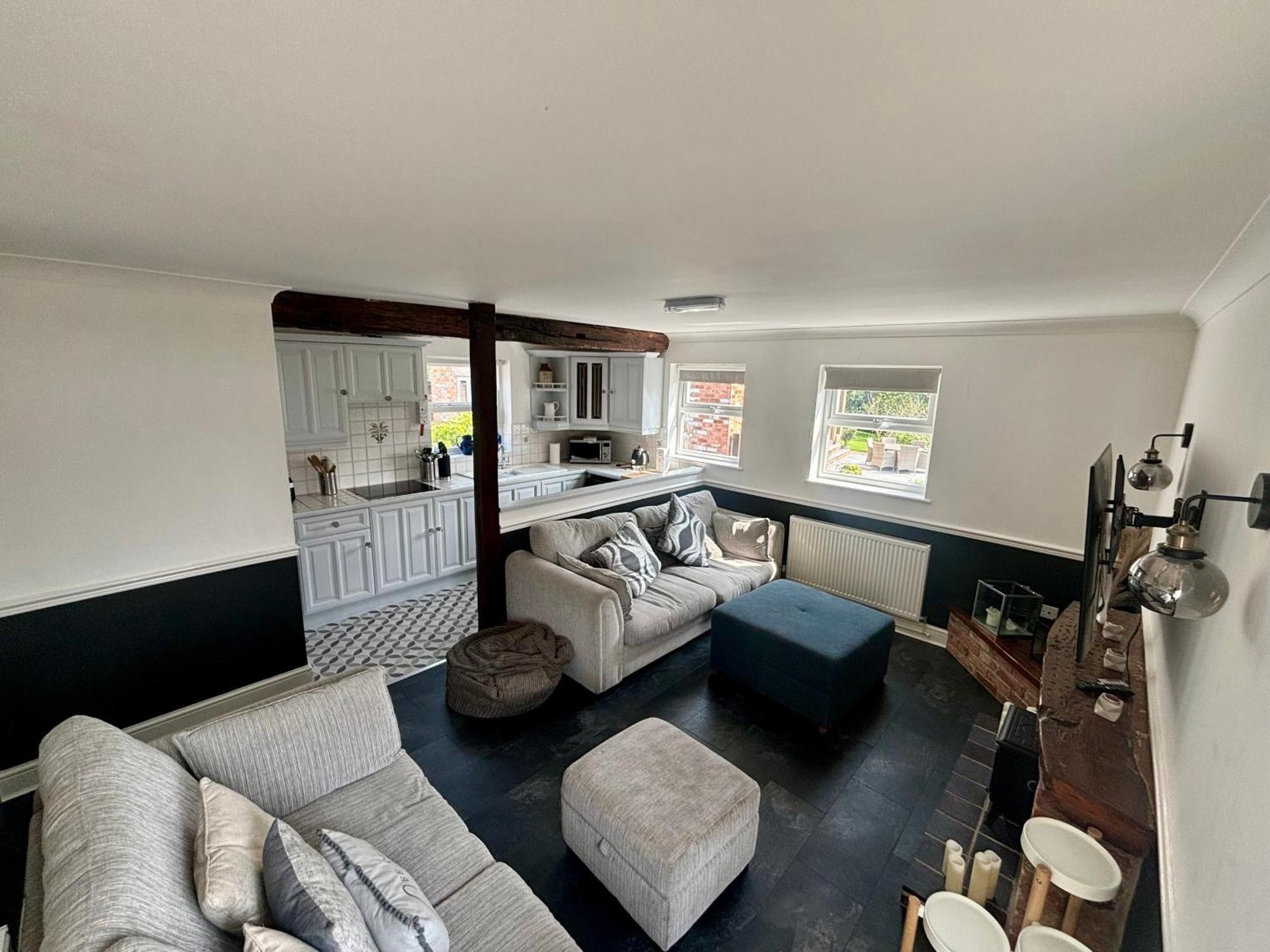 The Garden Suite Denby Village Экстерьер фото